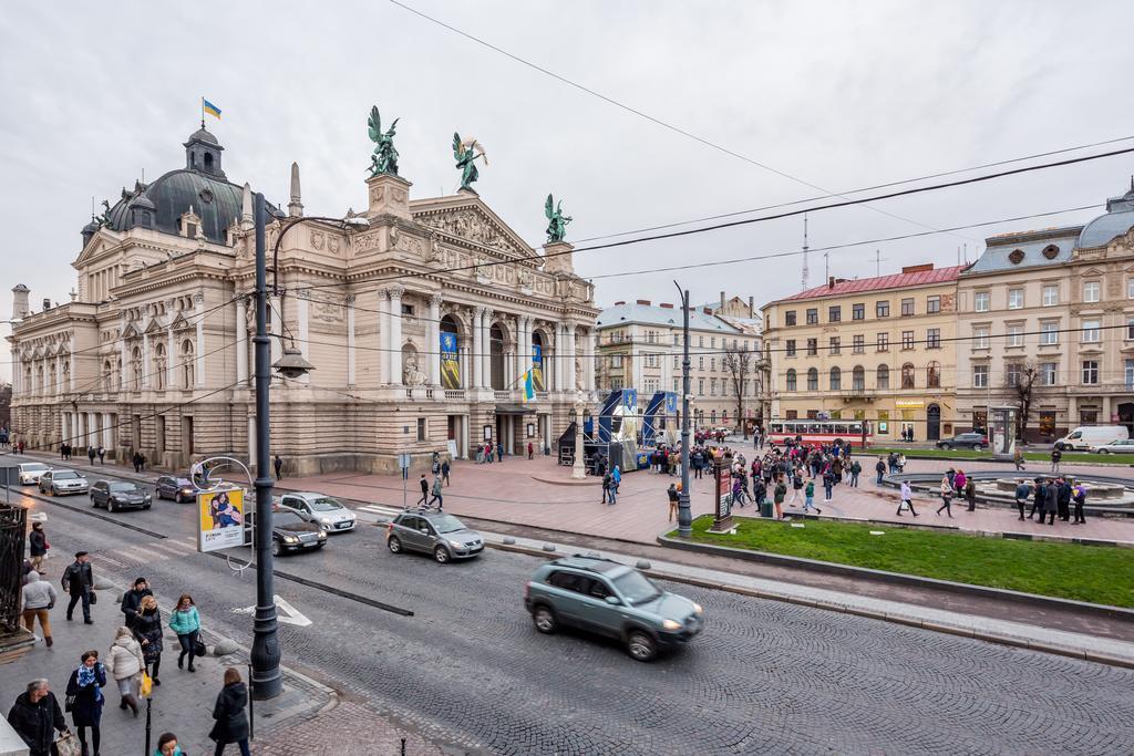 Romari Проспект Свободи 39 Lviv Dış mekan fotoğraf